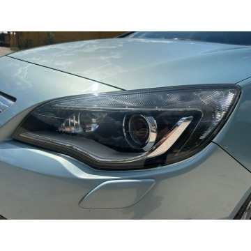 Opel Astra  Liftback 2010,  1.6 benzyna - Na sprzedaż za 21 900 zł - Starowa Góra - zdjęcie 3