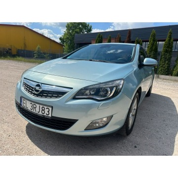 Opel Astra  Liftback 2010,  1.6 benzyna - Na sprzedaż za 21 900 zł - Starowa Góra - zdjęcie 6