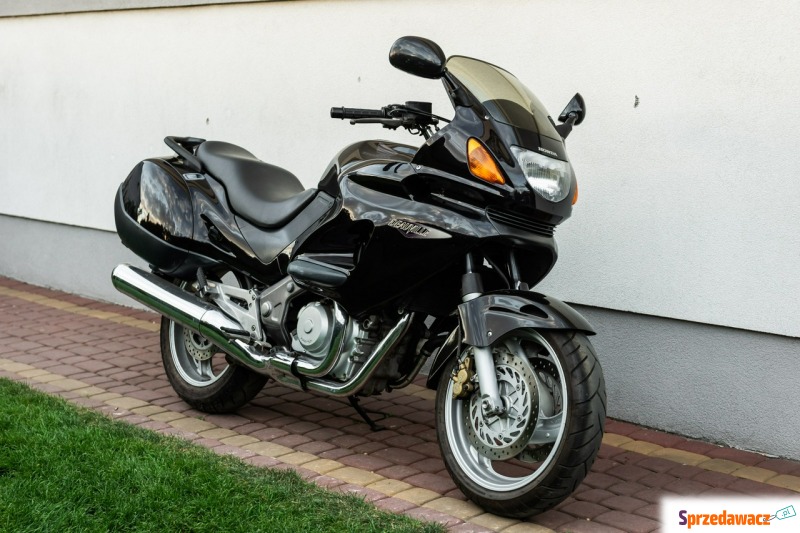 Honda NTV - 650 Deauville R 2000 NawigacjaWysyłka... - Motocykle szosowo -... - Radom