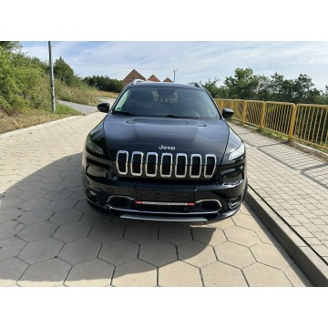 Jeep Cherokee  SUV 2017,  2.2 diesel, automat - Na sprzedaż za 49 999 zł - Gostyń - zdjęcie 2