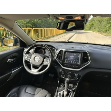 Jeep Cherokee  SUV 2017,  2.2 diesel, automat - Na sprzedaż za 49 999 zł - Gostyń - zdjęcie 8