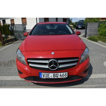 Mercedes - Benz A-klasa  Hatchback 2014,  1.5 diesel - Na sprzedaż za 36 900 zł - Majdan Sieniawski - zdjęcie 9