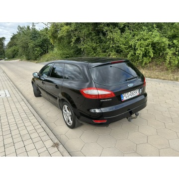 Ford Mondeo  Kombi 2007,  1.8 diesel - Na sprzedaż za 7 999,00 zł - Gostyń - zdjęcie 4