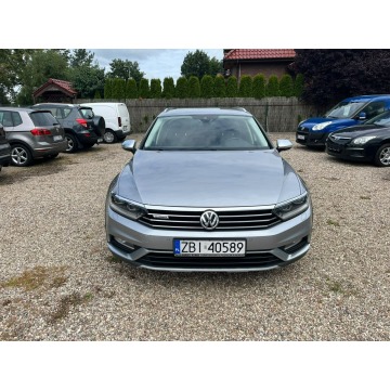 Volkswagen Passat  Kombi 2019,  2.0 diesel, automat - Na sprzedaż za 69 900 zł - Białogard - zdjęcie 3