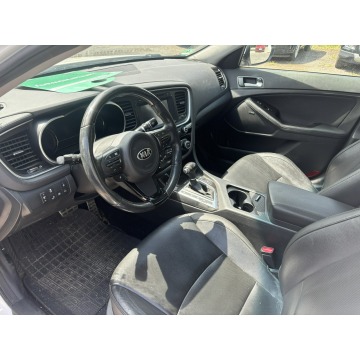 Kia Optima  Sedan/Limuzyna 2014,  1.7 diesel, automat - Na sprzedaż za 39 900 zł - Poznań - zdjęcie 3