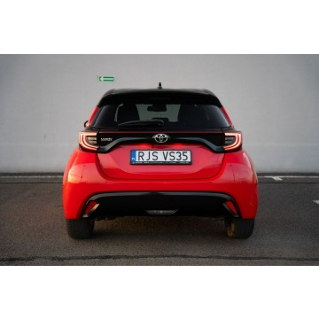 Toyota Yaris  Hatchback 2021,  1.5 benzyna, automat - Na sprzedaż za 71 900 zł - Kraków - zdjęcie 8