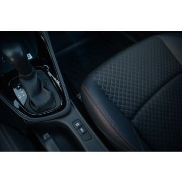 Toyota Yaris  Hatchback 2021,  1.5 benzyna, automat - Na sprzedaż za 71 900 zł - Kraków - zdjęcie 12