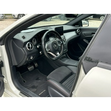 Mercedes - Benz CLA-klasa  Kombi 2016,  2.0 benzyna, automat - Na sprzedaż za 62 800 zł - Pęcice - zdjęcie 12