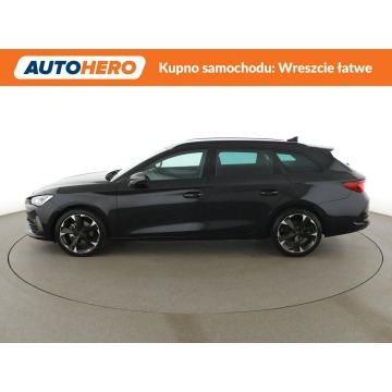 Cupra Leon  Kombi 2024,  1.5 benzyna, automat - Na sprzedaż za 90 200 zł - Warszawa - zdjęcie 2