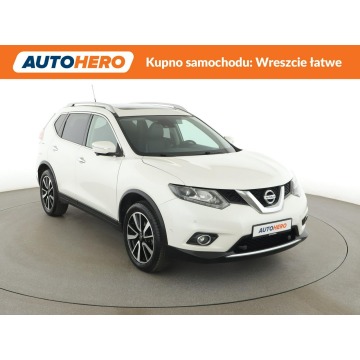 Nissan X-Trail  SUV 2017,  1.6 diesel, automat - Na sprzedaż za 52 300 zł - Warszawa - zdjęcie 10