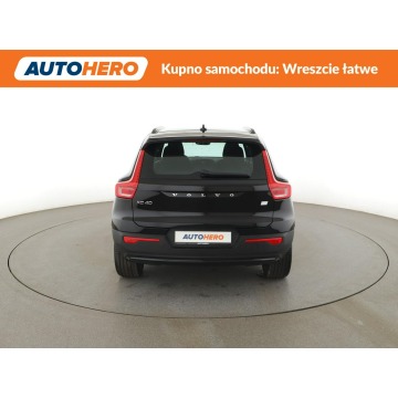 Volvo   SUV 2022 elektryczny, automat - Na sprzedaż za 109 700 zł - Warszawa - zdjęcie 6
