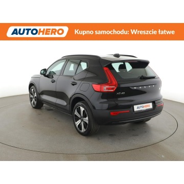 Volvo   SUV 2022 elektryczny, automat - Na sprzedaż za 109 700 zł - Warszawa - zdjęcie 4