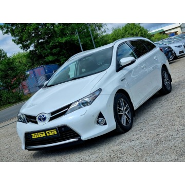 Toyota Auris - Hybryda LED Serwis Tempomat Kamera Parktronic Climatronic Gwarancja