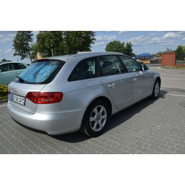 Audi A4  Kombi 2008,  2.0 diesel - Na sprzedaż za 22 900 zł - Majdan Sieniawski - zdjęcie 9