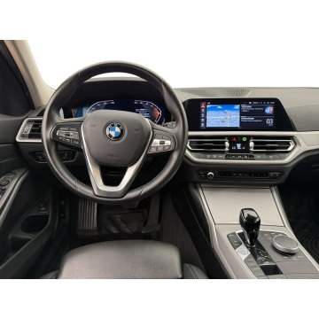 BMW Seria 3  Sedan/Limuzyna 2021,  2.0 benzyna, automat - Na sprzedaż za 79 900 zł - Warszawa - zdjęcie 9