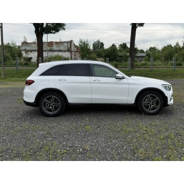 Mercedes - Benz GLC-klasa  SUV 2019,  2.0 benzyna, automat - Na sprzedaż za 108 800 zł - Mirsk - zdjęcie 6