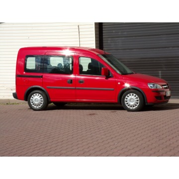 Opel Combo  Hatchback 2009,  1.4 benzyna - Na sprzedaż za 15 900 zł - Mikołów - zdjęcie 4