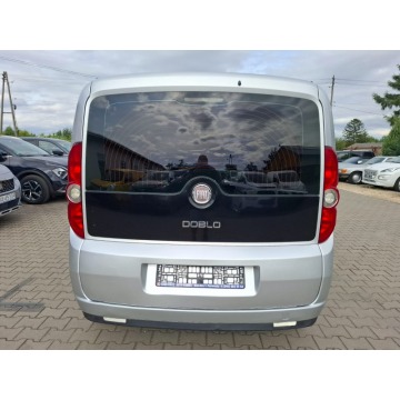 Fiat Doblo 2011,  1.4 - Na sprzedaż za 10 900 zł - Malutkie - zdjęcie 5