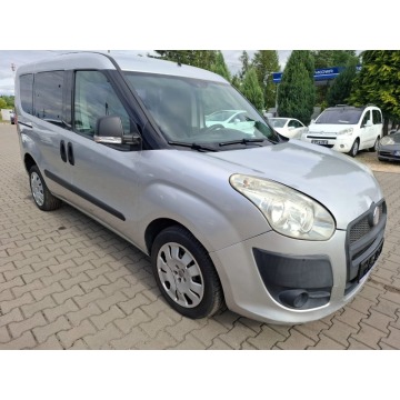 Fiat Doblo 2011,  1.4 - Na sprzedaż za 10 900 zł - Malutkie - zdjęcie 3