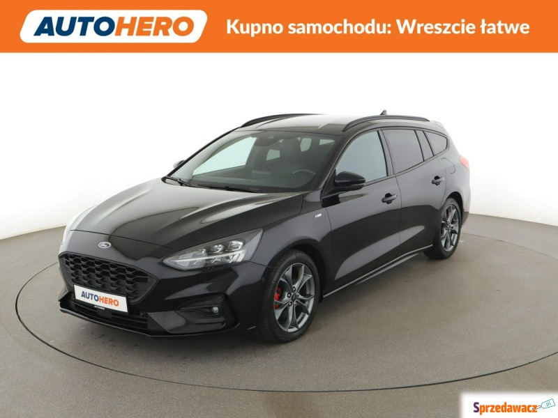Ford Focus  Kombi 2020,  2.0 diesel, automat - Na sprzedaż za 52 800 zł - Warszawa