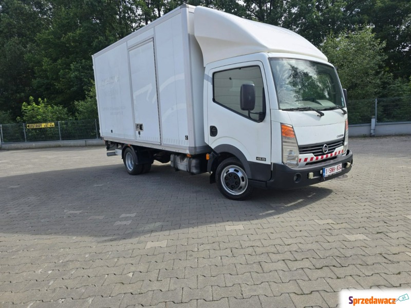 Nissan  2008,  3.0 diesel - Na sprzedaż za 28 400 zł - Limanowa