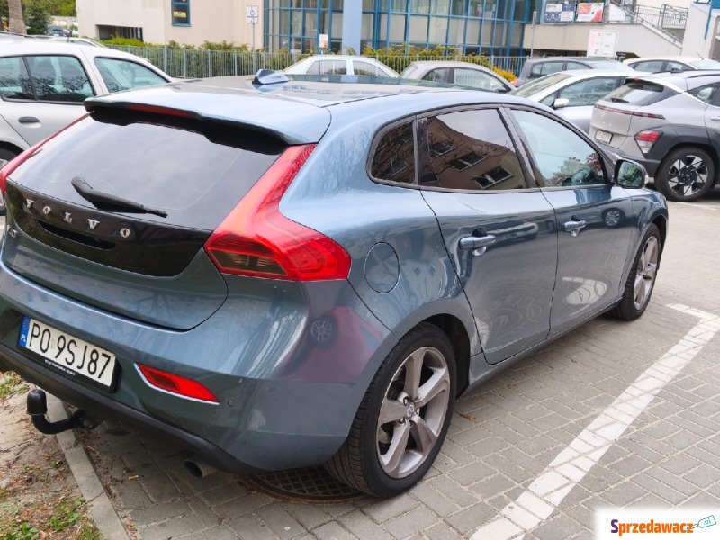 Volvo V40  Hatchback 2012,  1.6 benzyna+LPG - Na sprzedaż za 32 500 zł - Poznań
