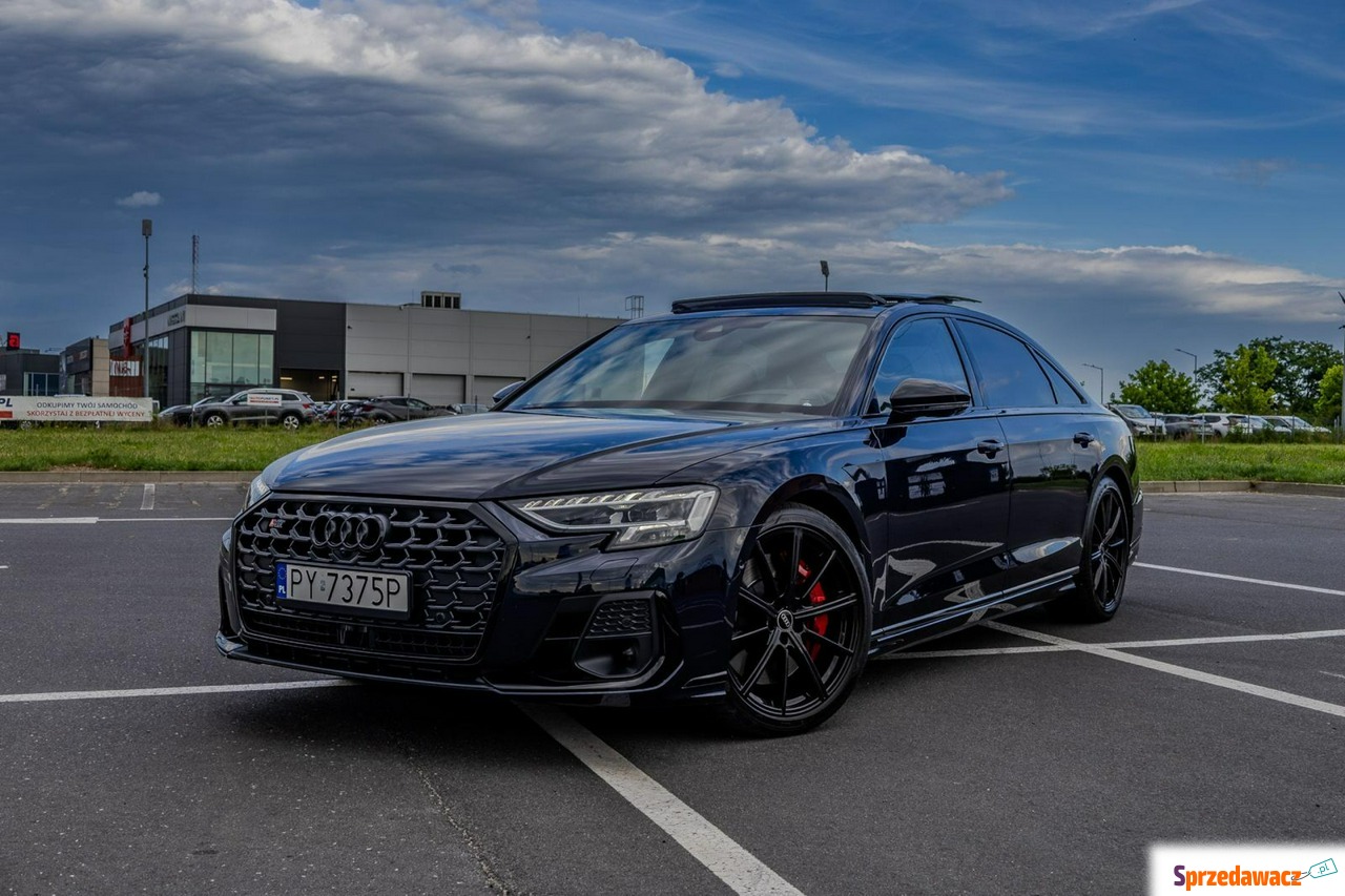 Audi S8 2023