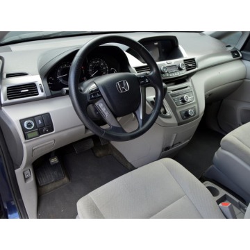 Honda Odyssey  Minivan/Van 2018,  3.5 benzyna, automat - Na sprzedaż za 79 900 zł - Warszawa - zdjęcie 6