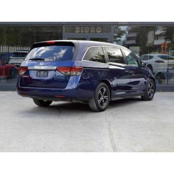 Honda Odyssey  Minivan/Van 2018,  3.5 benzyna, automat - Na sprzedaż za 79 900 zł - Warszawa - zdjęcie 3