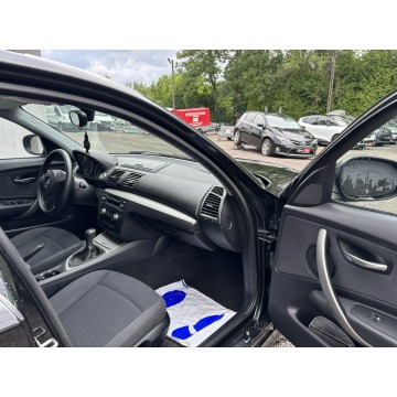 BMW Seria 1  Hatchback 2010,  1995.0 diesel - Na sprzedaż za 17 900 zł - Janów Lubelski - zdjęcie 7