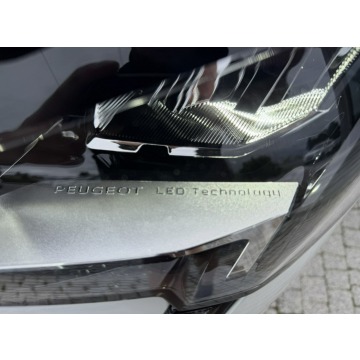 Peugeot 3008  SUV 2023,  1.5 diesel, automat - Na sprzedaż za 69 900 zł - Sierakowice - zdjęcie 11