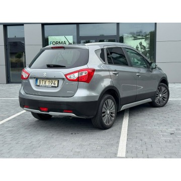 Suzuki SX4 S-Cross  SUV 2014,  1.6 benzyna - Na sprzedaż za 34 900 zł - Zwoleń - zdjęcie 12
