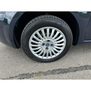 Fiat Grande Punto  Liftback 2009,  1.2 benzyna - Na sprzedaż za 10 900 zł - Kobielice - zdjęcie 7