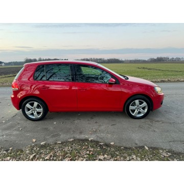 Volkswagen Golf  Liftback 2010,  1.2 benzyna - Na sprzedaż za 18 900 zł - Kobielice - zdjęcie 4