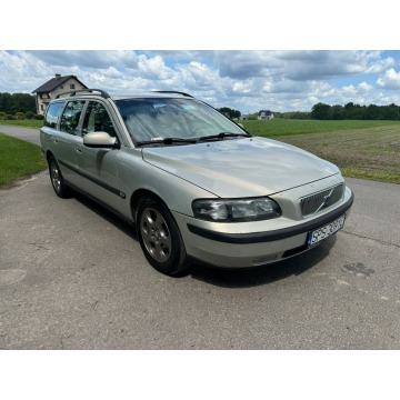 Volvo V70  Kombi 2001,  2.4 benzyna, automat - Na sprzedaż za 9 500,00 zł - Kobielice - zdjęcie 2