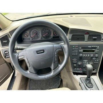 Volvo V70  Kombi 2001,  2.4 benzyna, automat - Na sprzedaż za 9 500,00 zł - Kobielice - zdjęcie 11