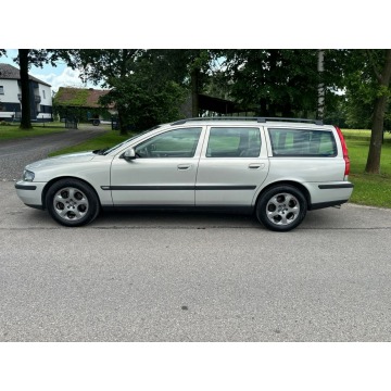 Volvo V70  Kombi 2001,  2.4 benzyna, automat - Na sprzedaż za 9 500,00 zł - Kobielice - zdjęcie 8