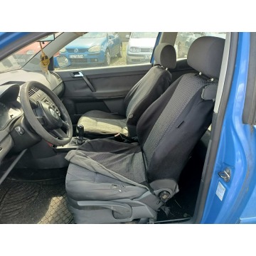 Volkswagen Polo  Hatchback 2006,  1.4 diesel - Na sprzedaż za 2 500,00 zł - Tarnów - zdjęcie 5