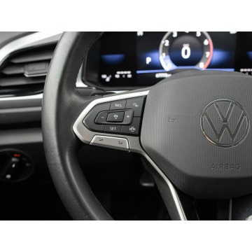 Volkswagen T-Roc  SUV 2023,  1.5 benzyna, automat - Na sprzedaż za 79 900 zł - Gdynia - zdjęcie 12