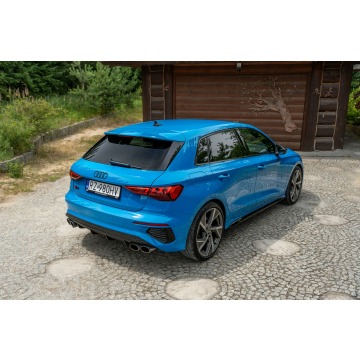 Audi S3  Hatchback 2022,  2.0 benzyna, automat - Na sprzedaż za 127 777 zł - Ropczyce - zdjęcie 4