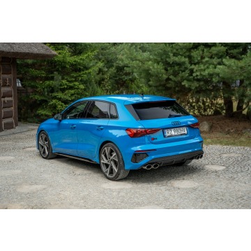 Audi S3  Hatchback 2022,  2.0 benzyna, automat - Na sprzedaż za 127 777 zł - Ropczyce - zdjęcie 2