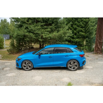 Audi S3  Hatchback 2022,  2.0 benzyna, automat - Na sprzedaż za 127 777 zł - Ropczyce - zdjęcie 7