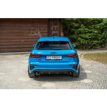 Audi S3  Hatchback 2022,  2.0 benzyna, automat - Na sprzedaż za 127 777 zł - Ropczyce - zdjęcie 6