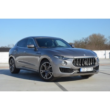 Maserati Levante  SUV 2022,  2.0 hybryda, automat - Na sprzedaż za 189 900 zł - Zabrze - zdjęcie 5