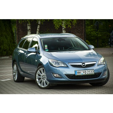 Opel Astra - 1.4Turbo*140KM*ksenon