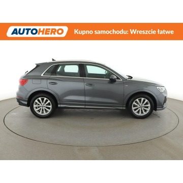 Audi Q3  SUV 2019,  2.0 benzyna, automat - Na sprzedaż za 98 800 zł - Warszawa - zdjęcie 9