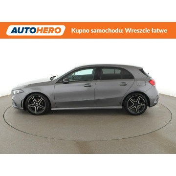 Mercedes - Benz A-klasa  Hatchback 2020,  1.3 benzyna, automat - Na sprzedaż za 79 300 zł - Warszawa - zdjęcie 2
