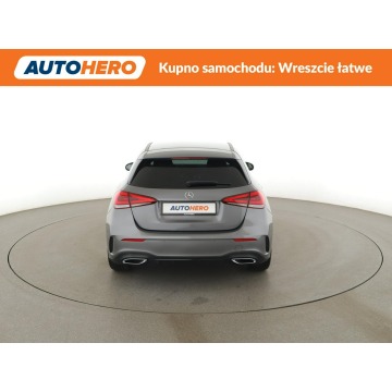 Mercedes - Benz A-klasa  Hatchback 2020,  1.3 benzyna, automat - Na sprzedaż za 79 300 zł - Warszawa - zdjęcie 6