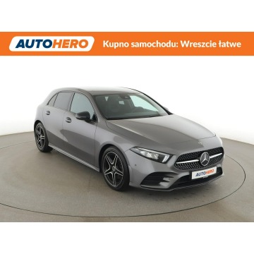 Mercedes - Benz A-klasa  Hatchback 2020,  1.3 benzyna, automat - Na sprzedaż za 79 300 zł - Warszawa - zdjęcie 10