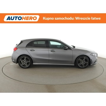 Mercedes - Benz A-klasa  Hatchback 2020,  1.3 benzyna, automat - Na sprzedaż za 79 300 zł - Warszawa - zdjęcie 9